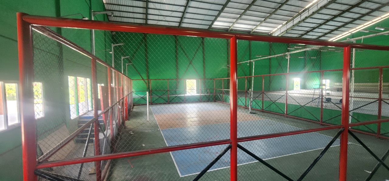LAPANGAN VOLLY SPORT CENTER MANGKANG WETAN